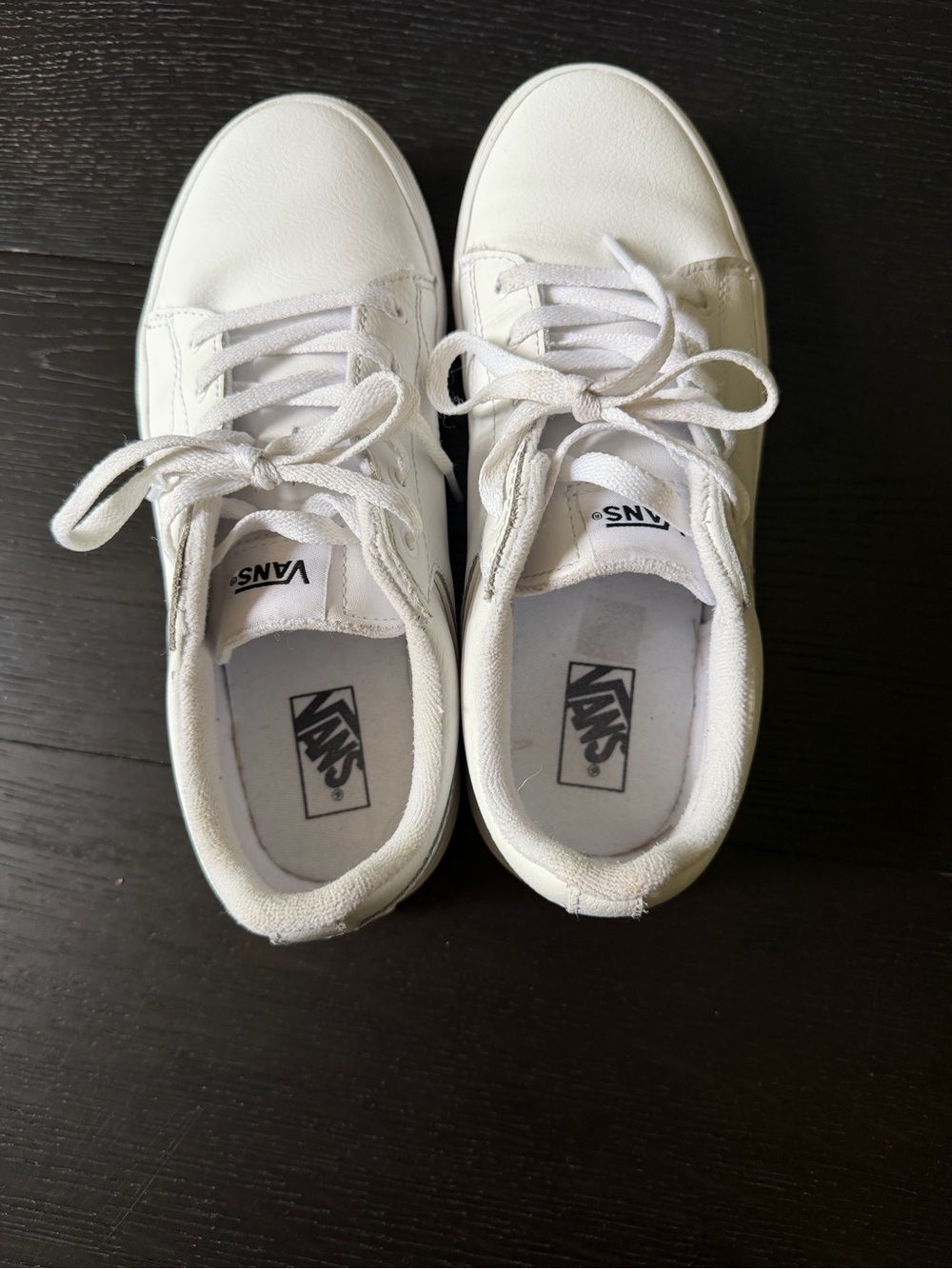 VANS - Picture 5 of 6